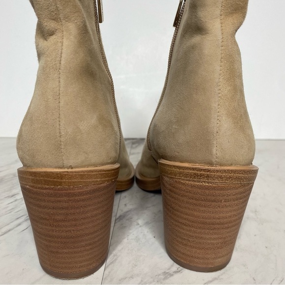 Vince Camuto Rinvalla Tan Suede Bootie 8M - Picture 4 of 14